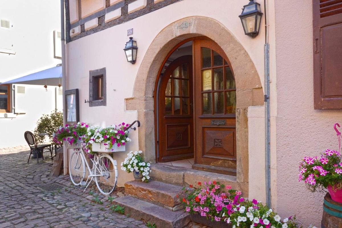 Gite Bredala Situe Dans Les Remparts Eguisheim Exterior photo