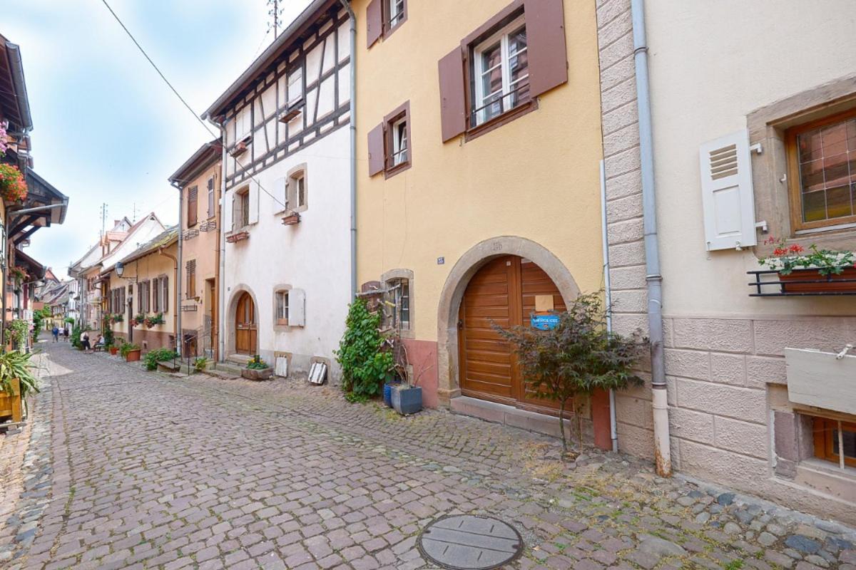 Gite Bredala Situe Dans Les Remparts Eguisheim Exterior photo